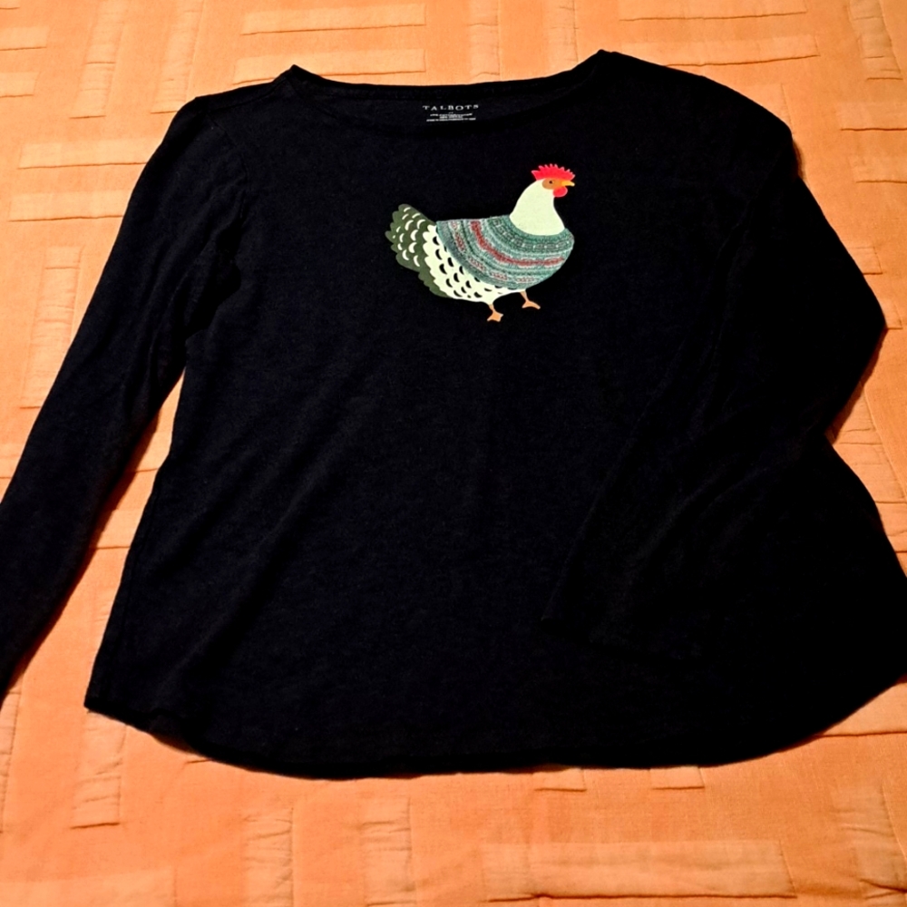 Women's Talbots chicken in a sweater long-sleeved size medium